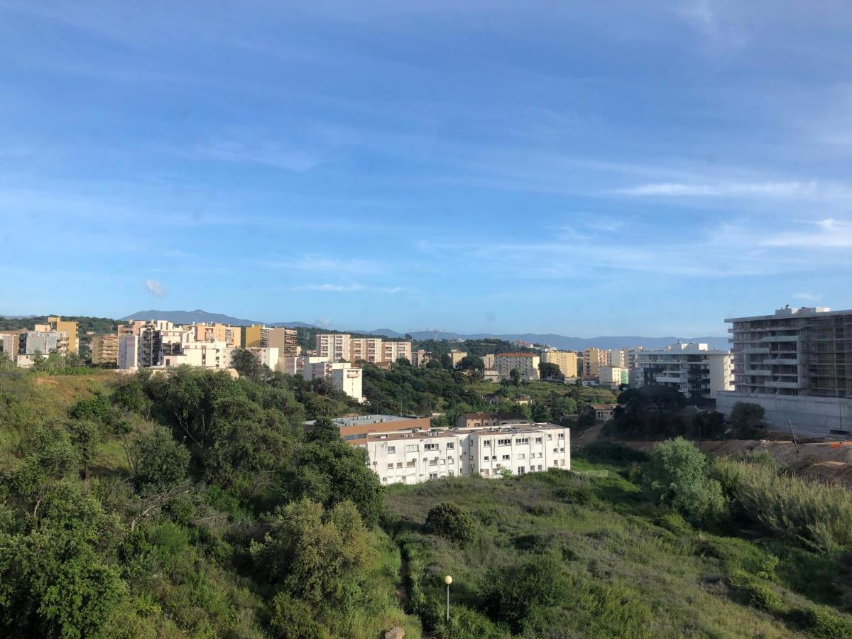 Spacieux Studio Lumineux Proche Du Centre Ajaccio  Buitenkant foto
